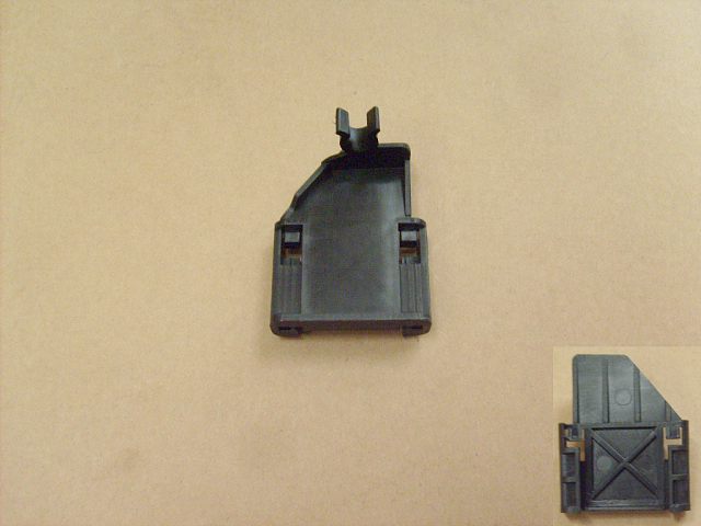 3703015-G08