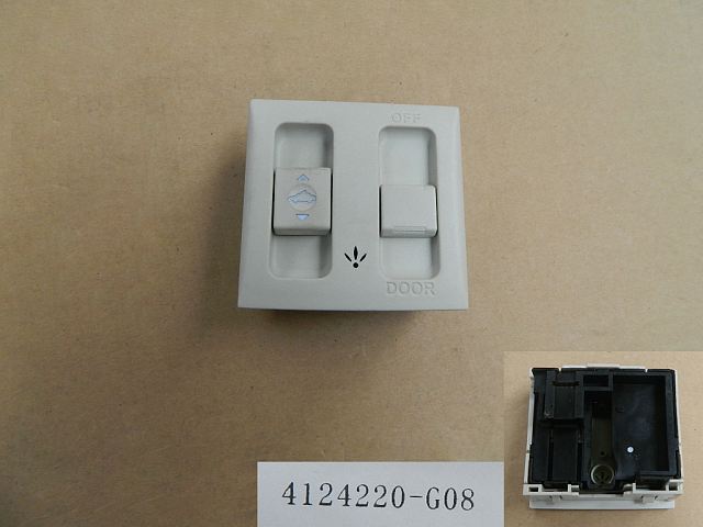 4124220-G08