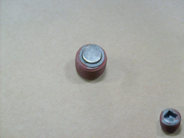 2402402-M18