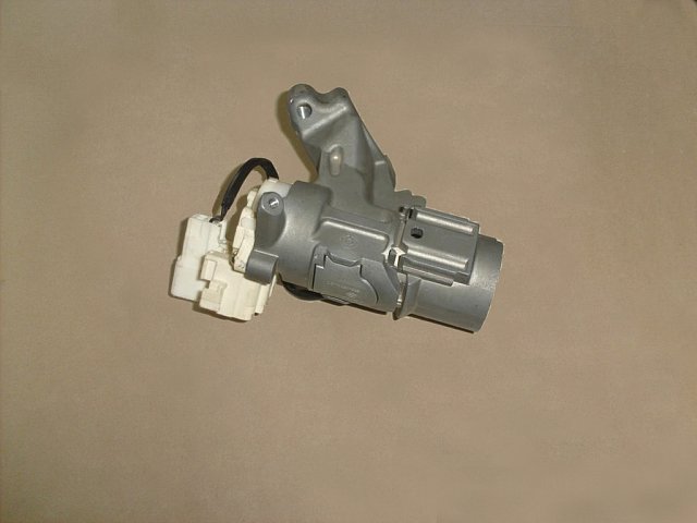 3704120-M00