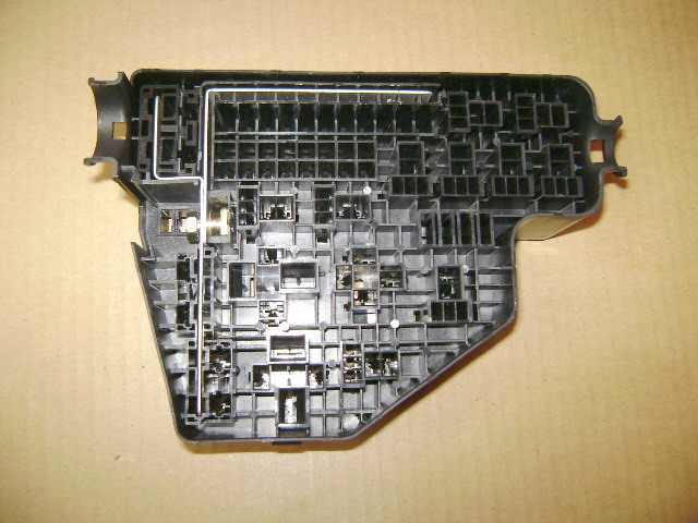 3722210-M16