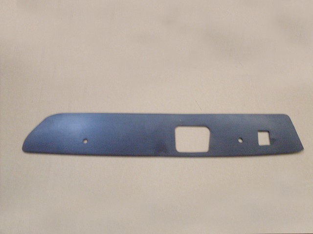 5709106-M18