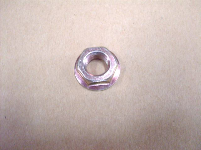 5811502-M00