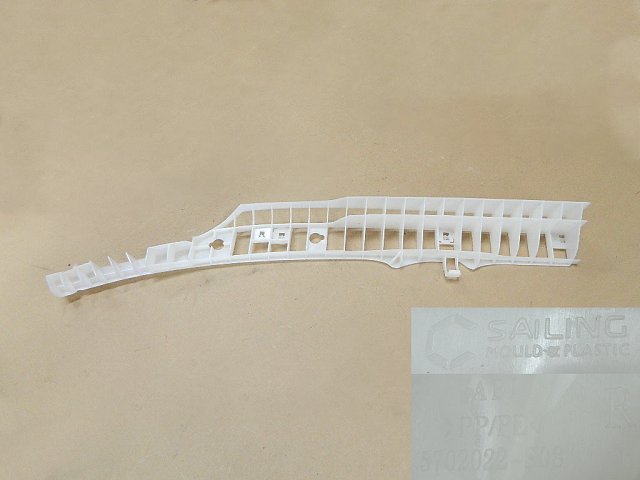 5702022-S08